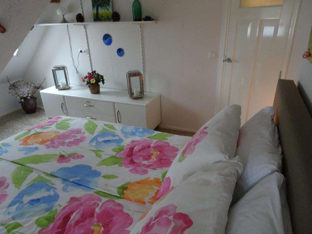 Rest En Romte Bed & Breakfast Birdaard Exterior photo
